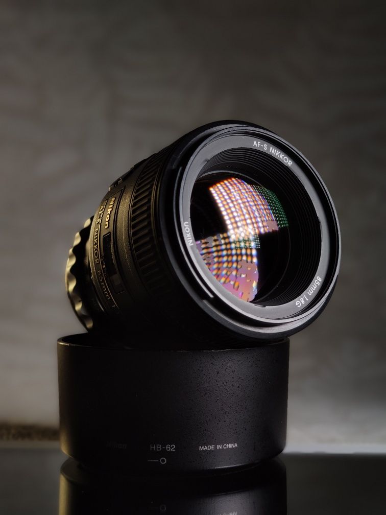 Nikon 85mm f 1.8 AF-S