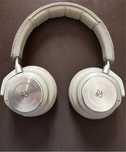 Bang Olufsen H9i - antentie detalii