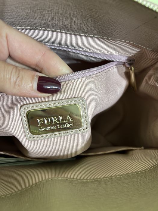 Оригинални чанта Furla Pin