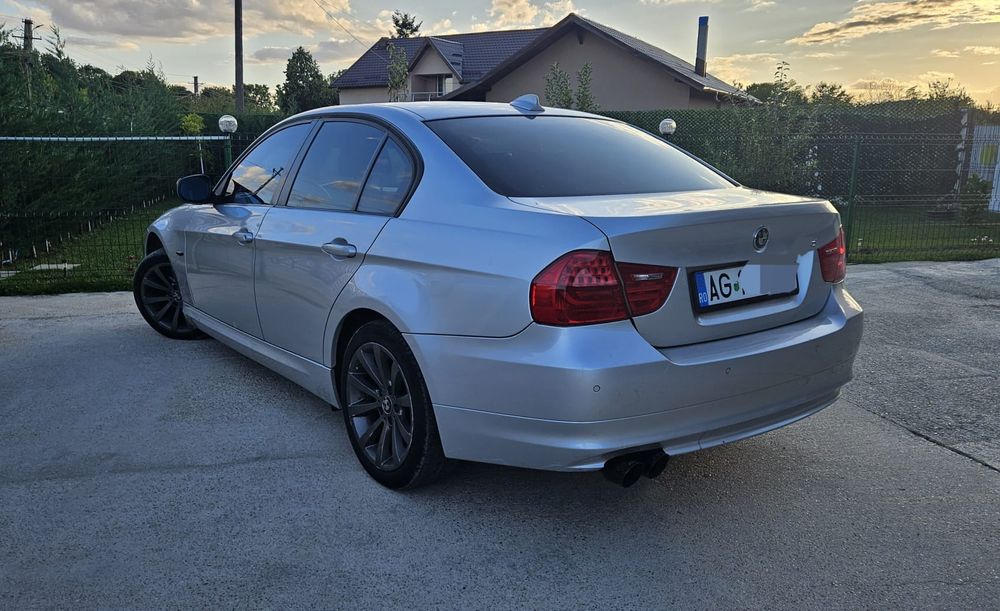 Bmw E 90 320D 2009 Facelift Manuala