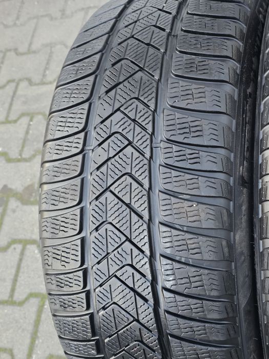 245 45 19 .Pirelli 2 бр.
