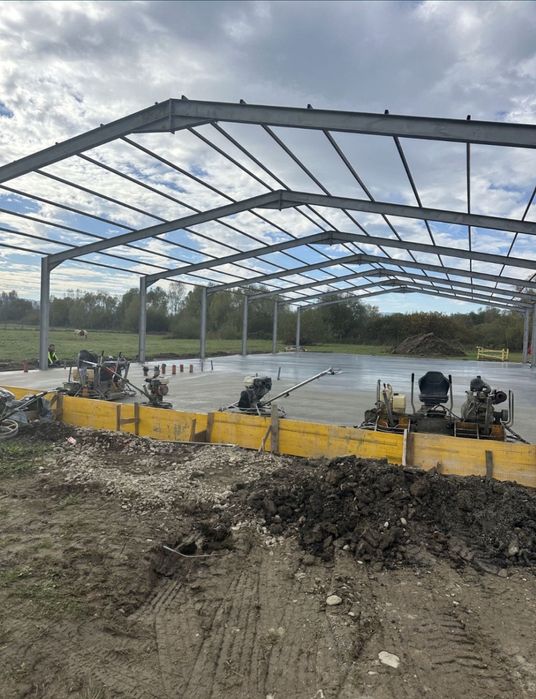 Vand hale structuri metalice 11X30m din IPE