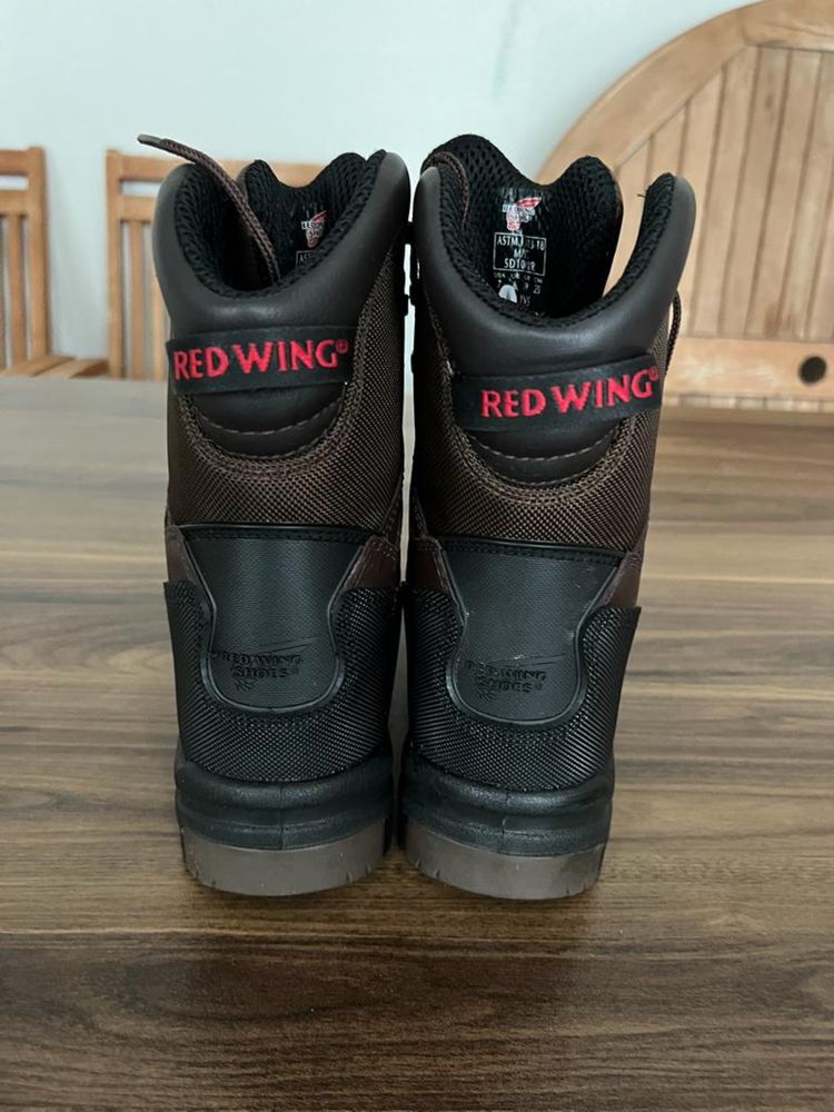 Спец Ботинки от “Red Wing” 39 р