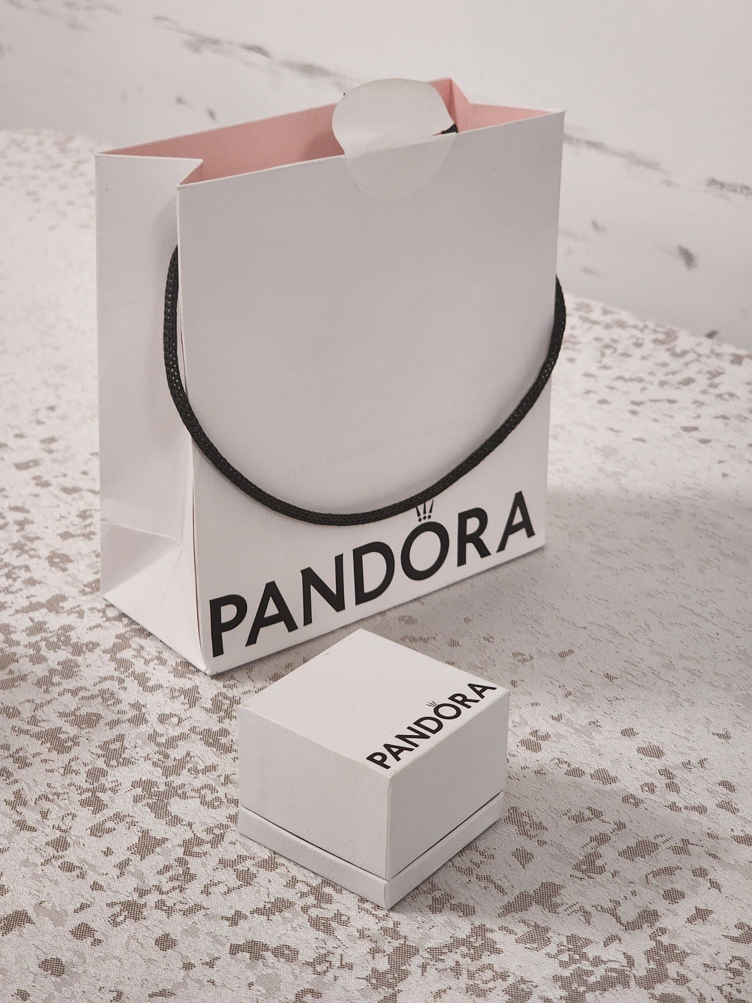 Pandora- кутийка торбичка и сертификат