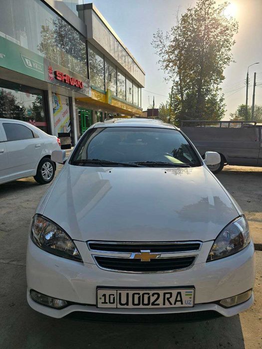 Lacetti gentra sotiladi
2019-yil probeg:121 000, toza,