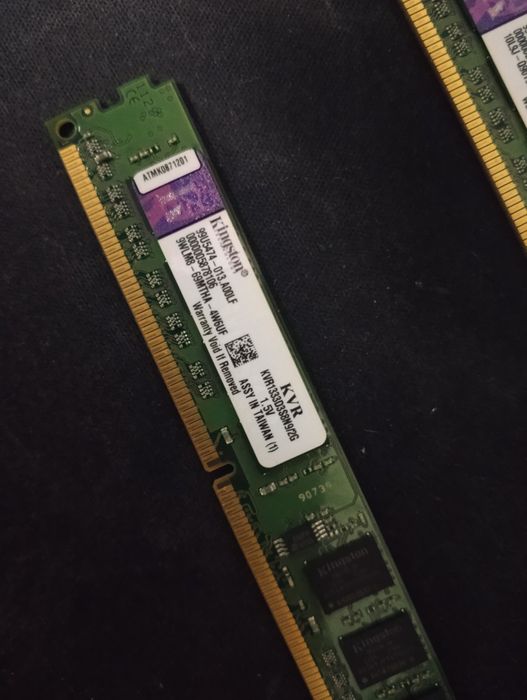 Продам озу ddr3 по 2гб