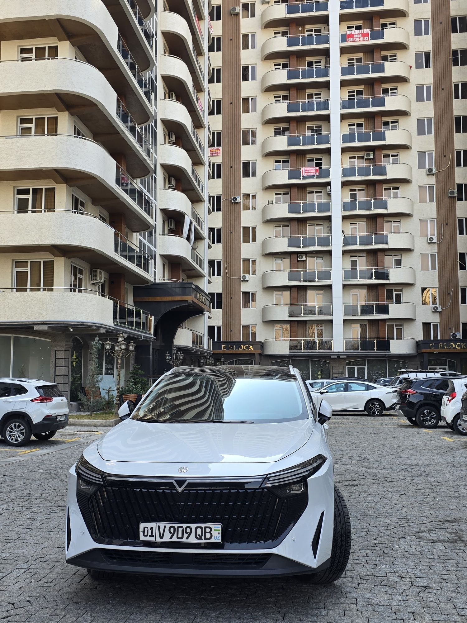 Crochno prodam nissan vinucia