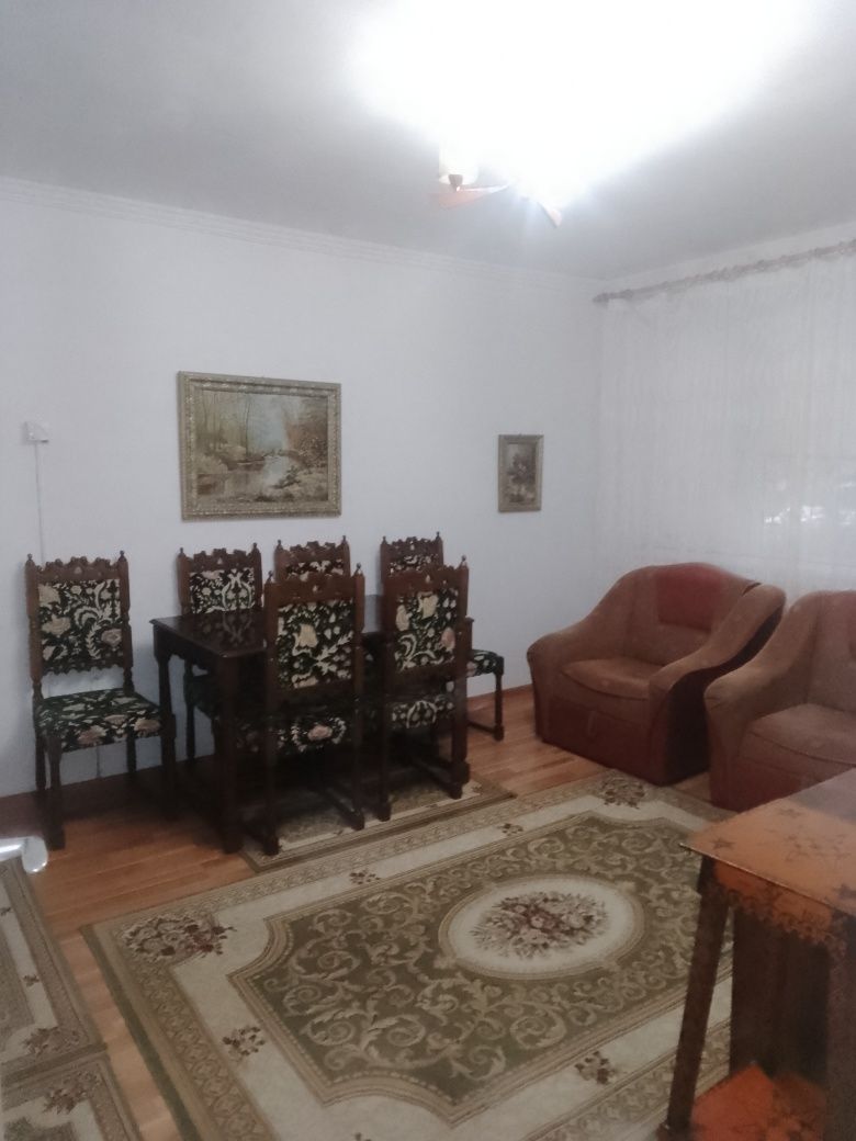 Vând apartament 3 camere Slobozia