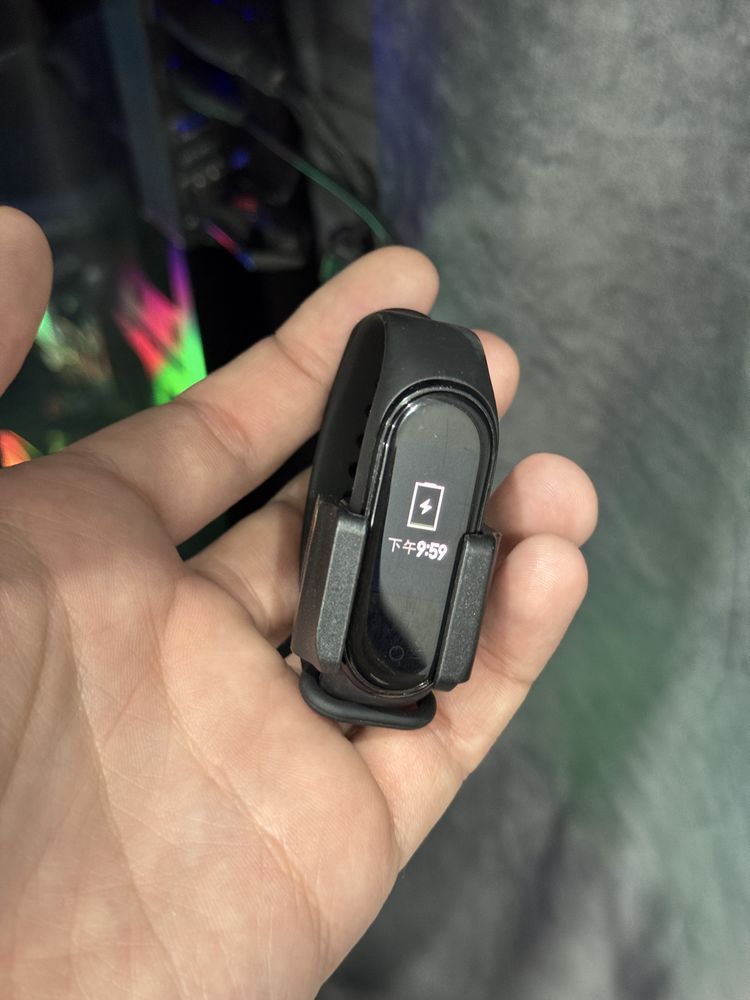 Mi band 4 в идеальном состоянии