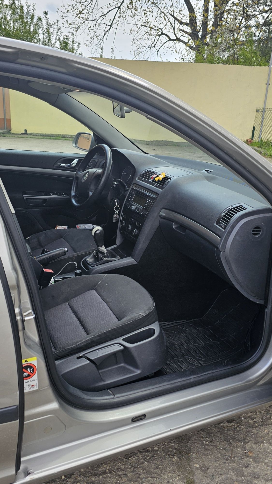 Vând Skoda Octavia 2,  1.6 benzină, 2008