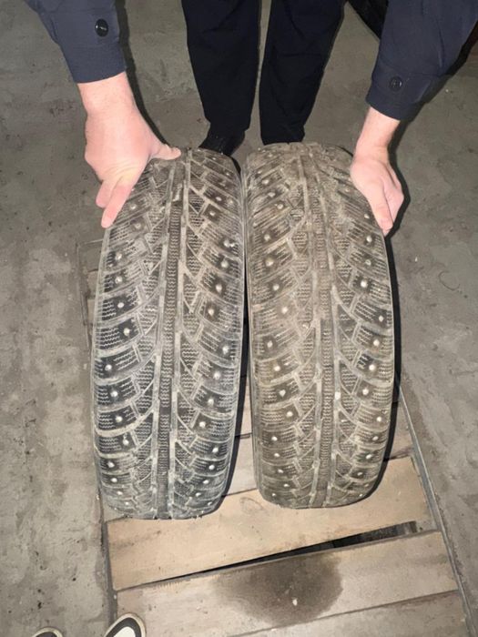 Продам зимние шины шипы R16