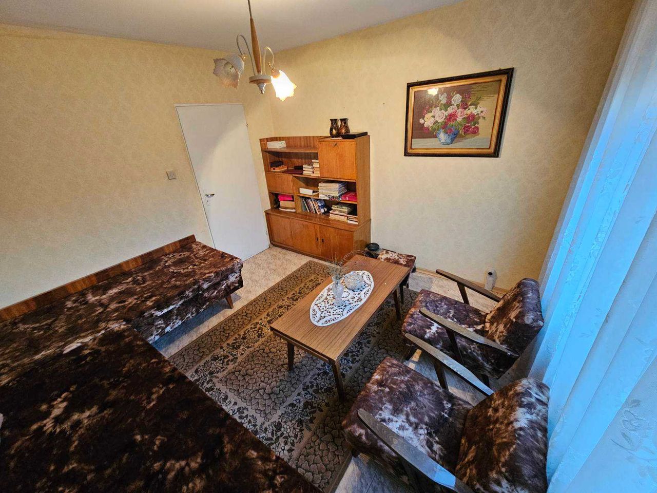 Продава се Тристаен апартамент в Русе, Възраждане - 100 кв.м за 1099 €/кв.м - Снимка #5