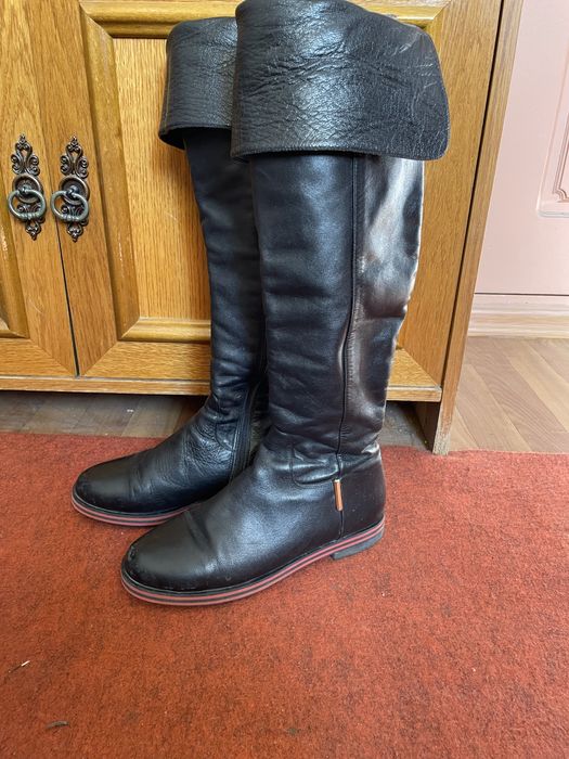 Продам сапоги женские.