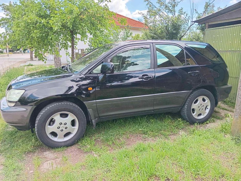 Джип Lexus RX 300