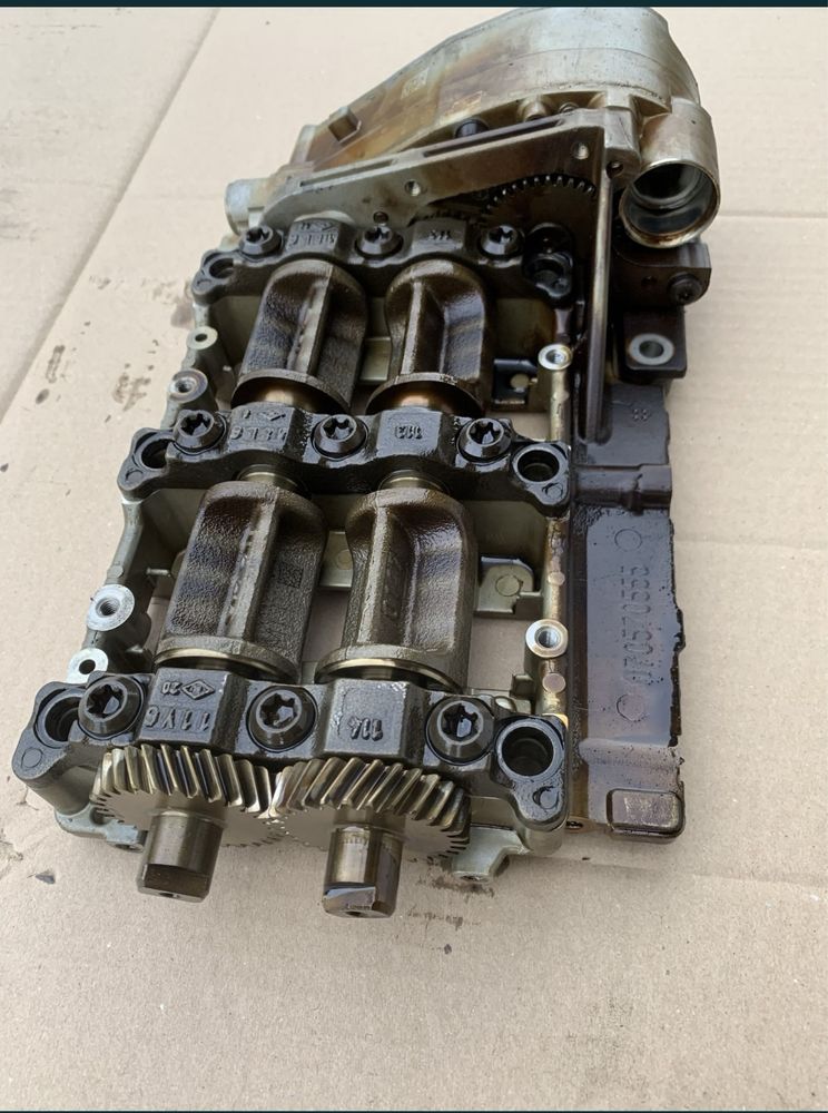 Pompa ulei bmw 93 tip n43b20a