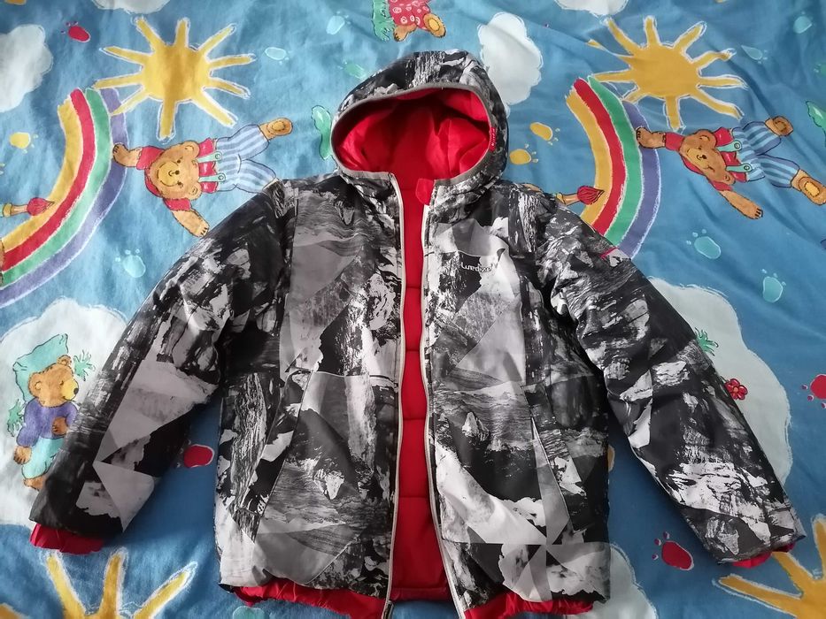 Детско марково яке с 2 лица за 15лв