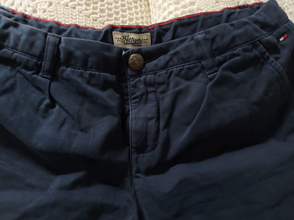 Pantaloni scurți Tommy Hilfiger originali pentru damă