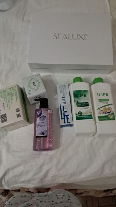 продам набор косметики и моющие средства все отдам за 50000 з