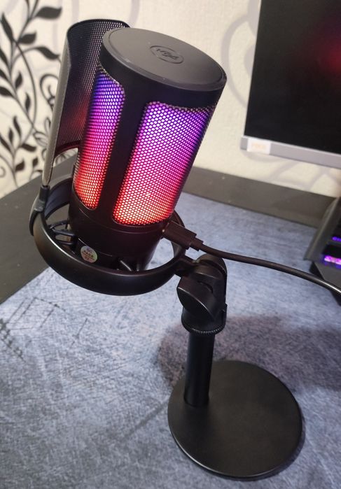 Микрофон RGB USB