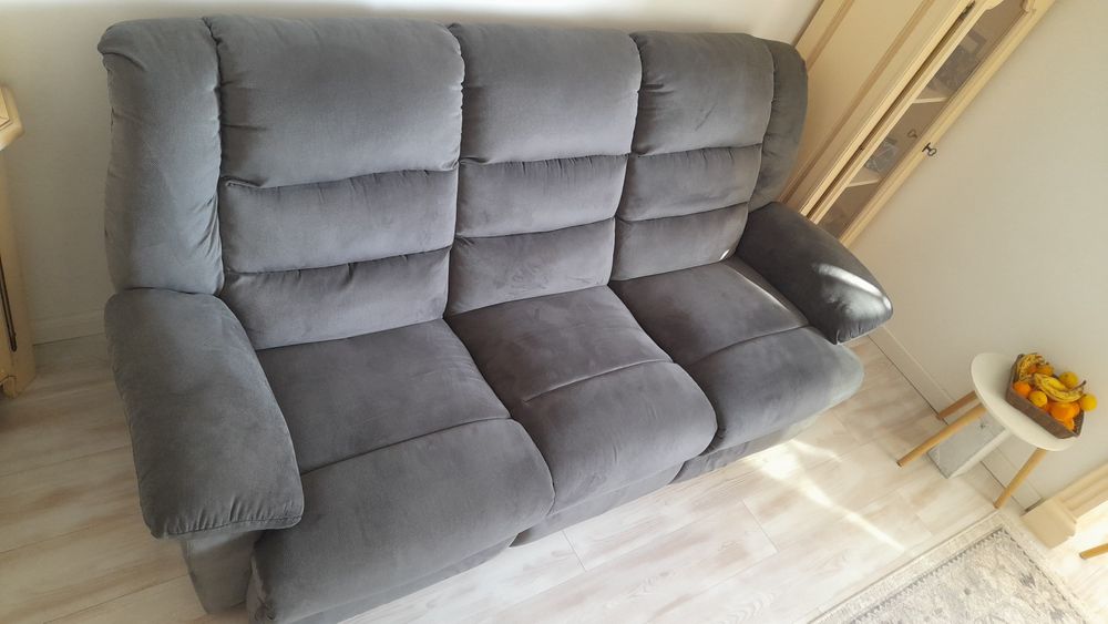 De vânzare canapea extensibilă NOLE , MOBEXPERT , 2 reclinere manuală!
