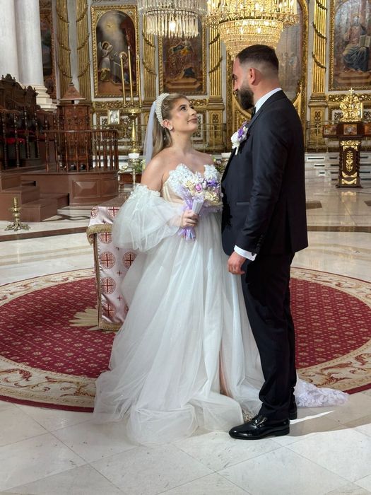 Rochie de mireasă 2024