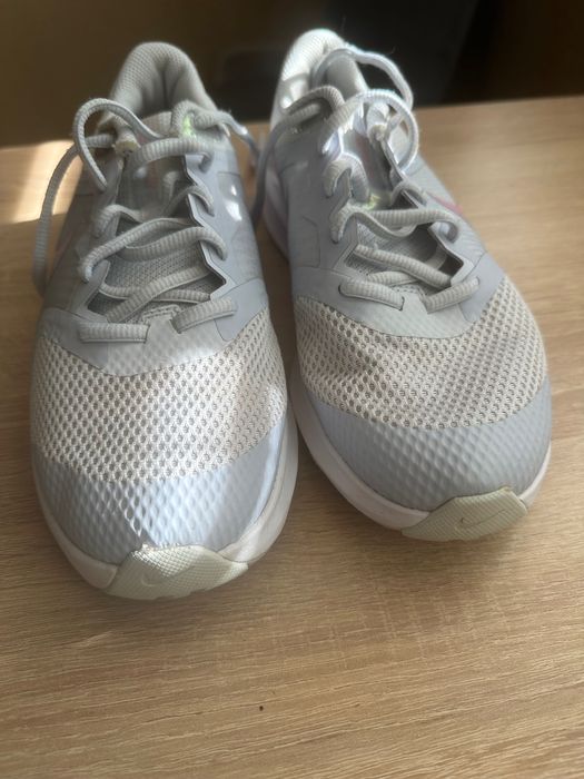 Дамски маратонки Nike