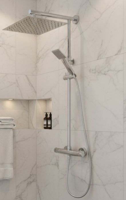 Vând sistem de duș cu baterie, ideal pentru cabina de duș