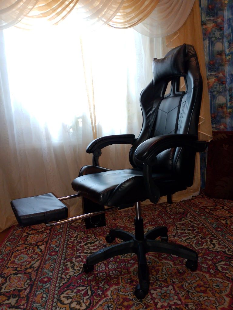 Продам компьютерное кресло
