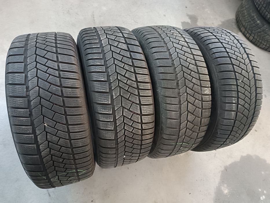 Anvelope iarna 225 55 16 Continental RunFlat