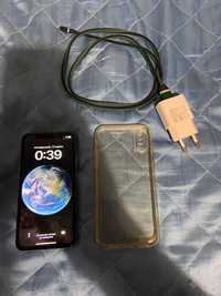 Iphone X бял със зарядно и калъф