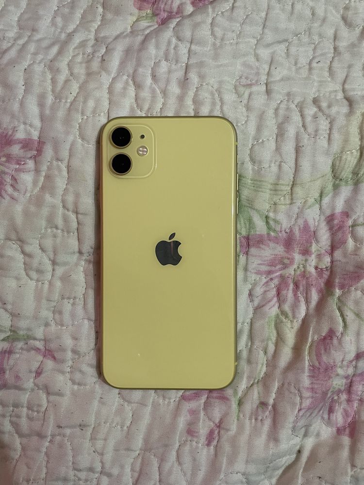 iPhone 11 с гарантией