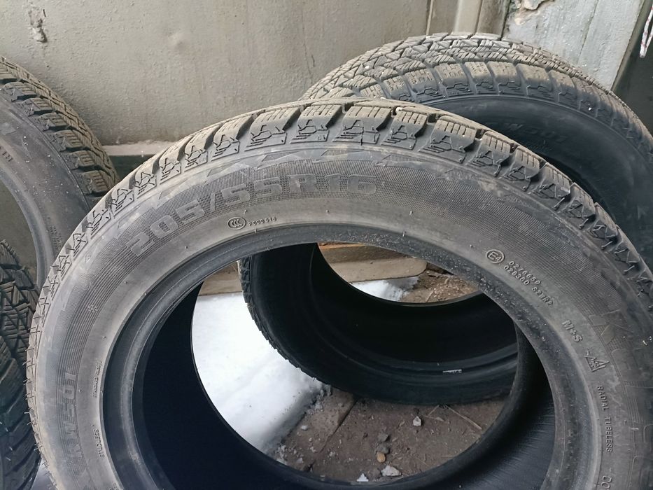 Продам шины 205/55/16