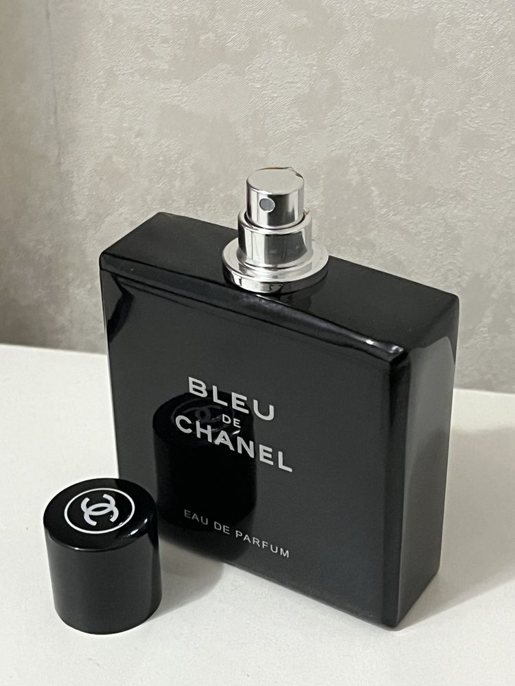 Духи Bleu de chanel.