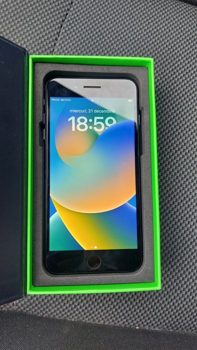Iphone 8 plus, 100% starea bateriei, 128GB
