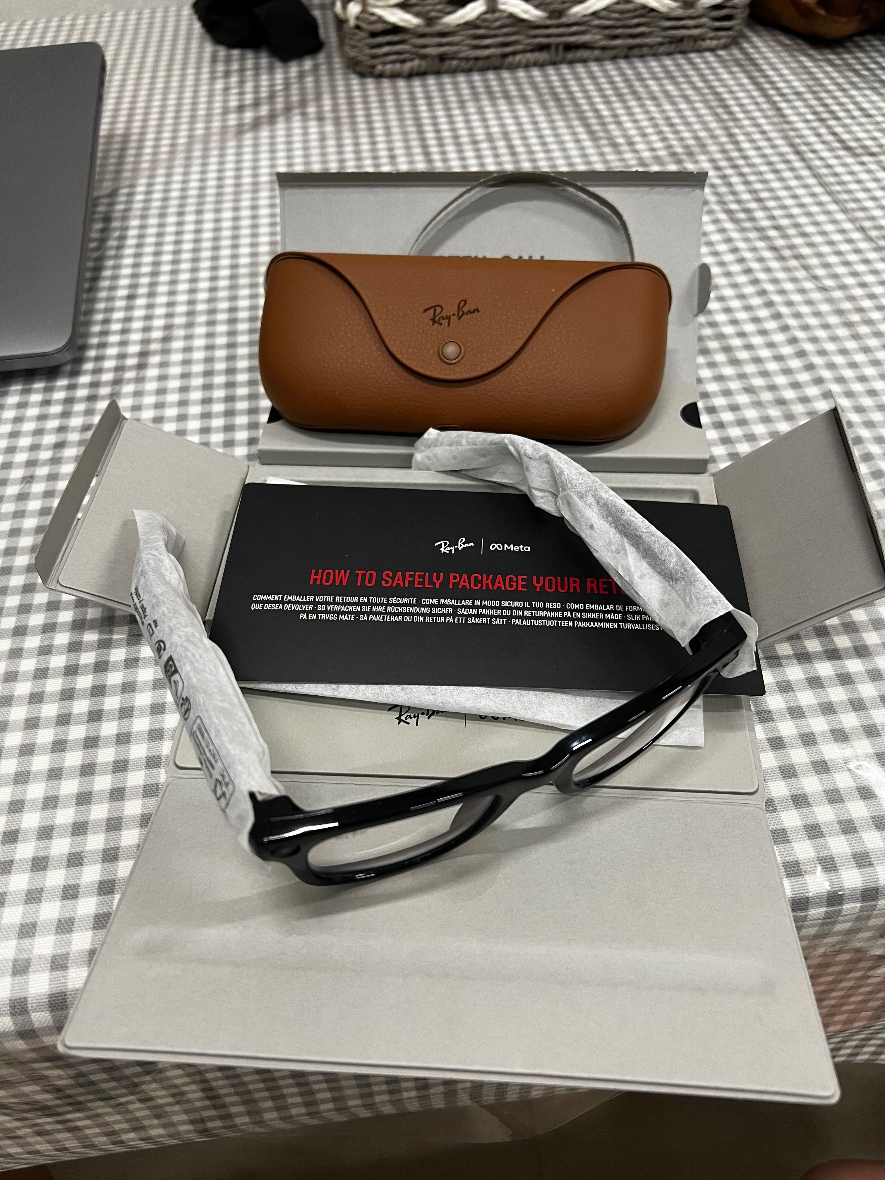 Rayban Meta WayFarer Clear