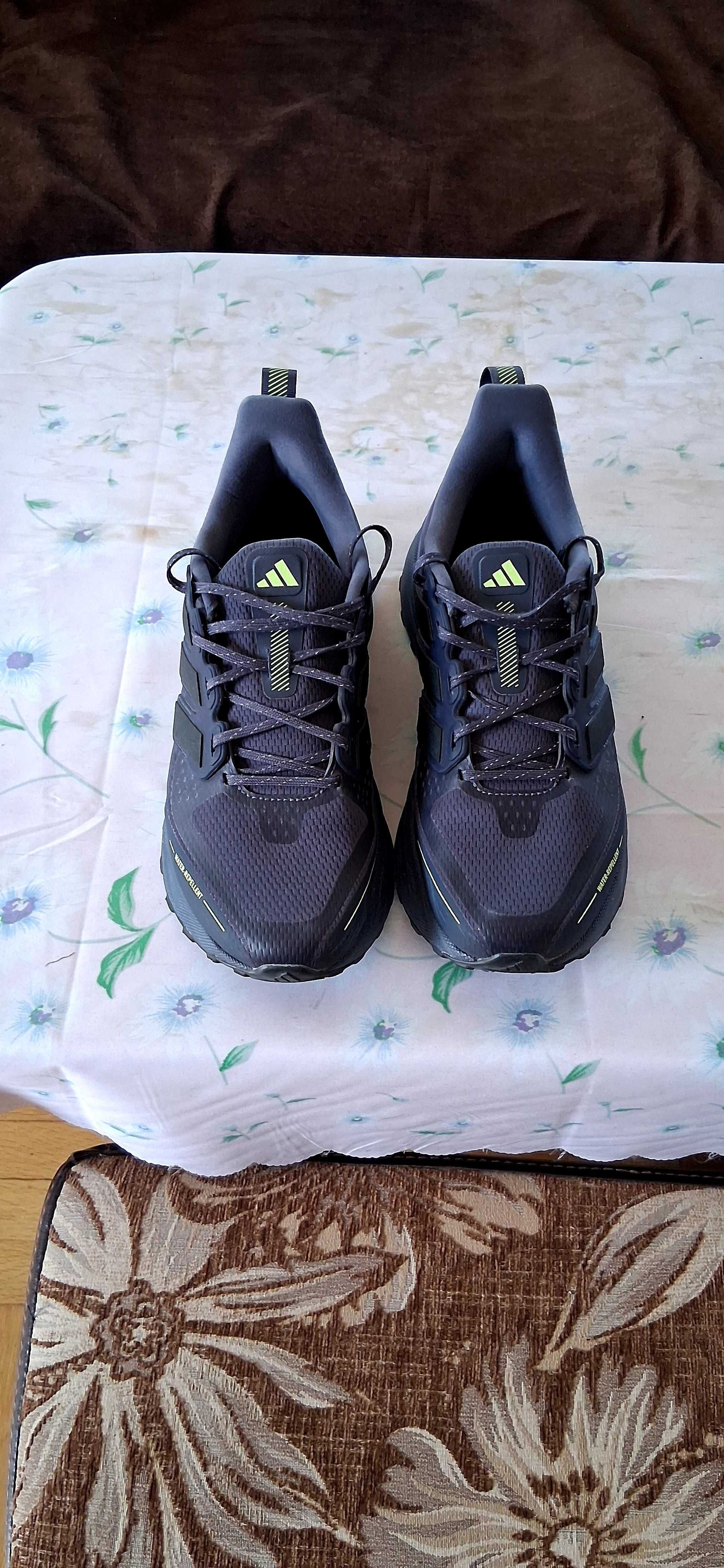 Маратонки ADIDAS , номер 43 1\3