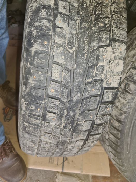 Шины зимние DUNLOP
