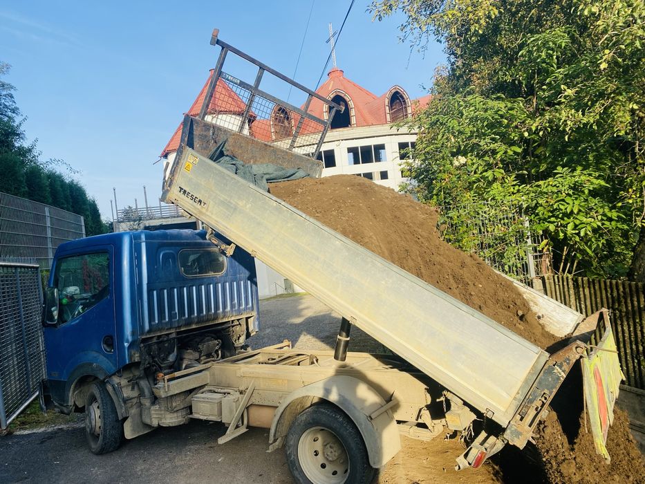 Transport Debarasari Mobila Veche