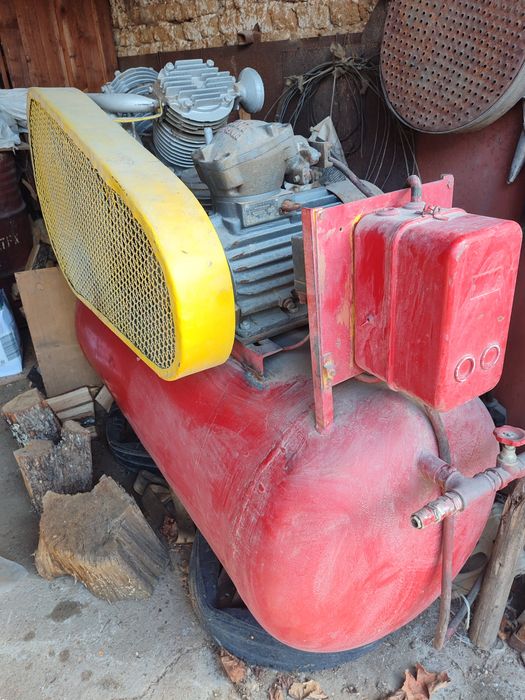 КОМПРЕСОР  500 литра