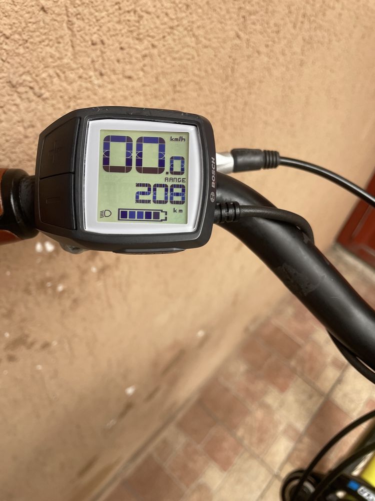 Bicicleta electrica(ebike)Trekking city Bosch