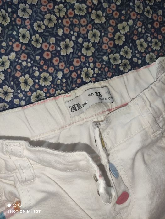 Pantaloni 3/4 Zara