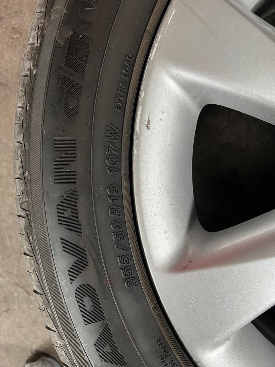 Летние шины и диски на Лексус RX350