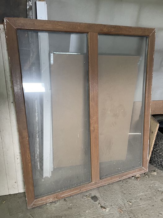 Продам пластиковое окно