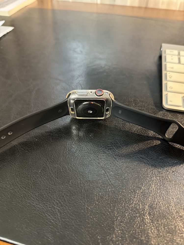 Apple watch series 4 44MM GPS+Cellular