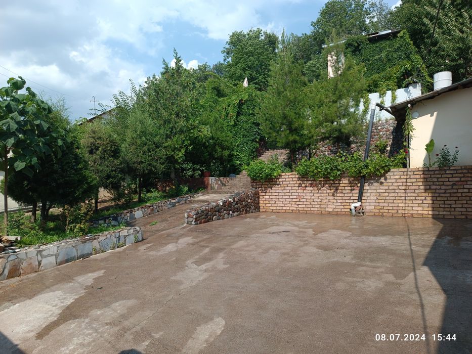 Дача возле бочки обменяю