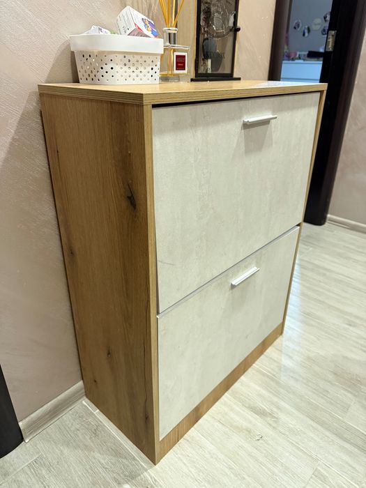 Комплект шкаф за обувки и пейка с място за съхранение