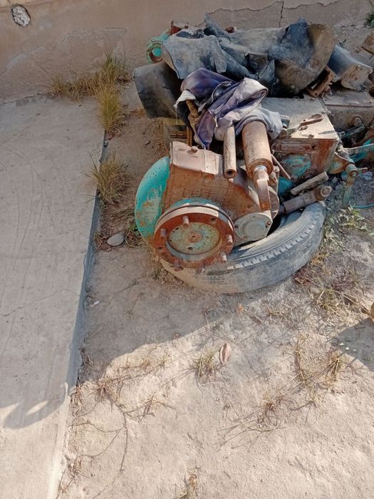 T 40 задни мост каропка