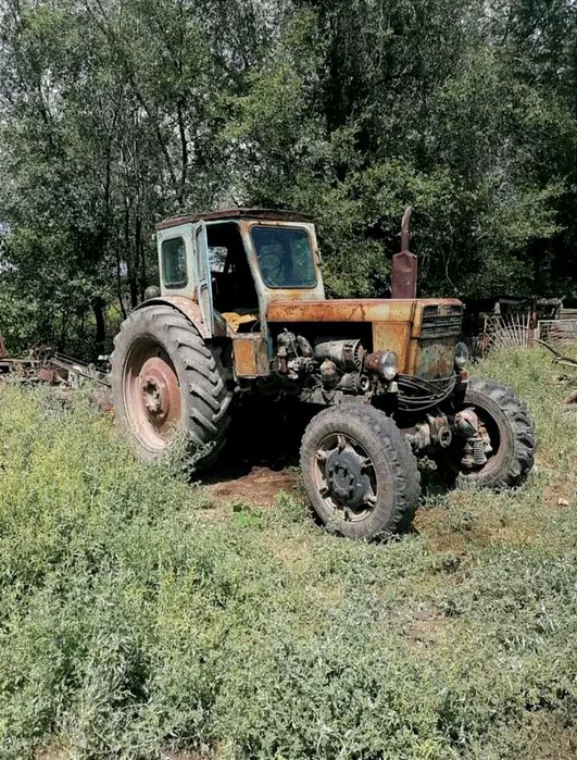 Продам трактор Т402 АМ 1987
