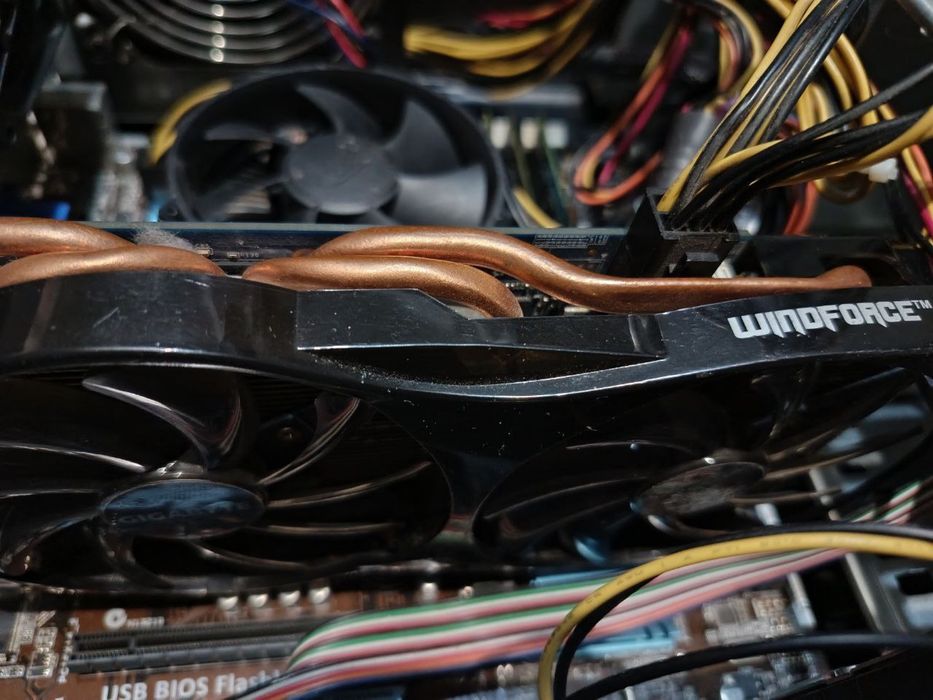 Видеокарта Gigabyte GTX 660 2gb