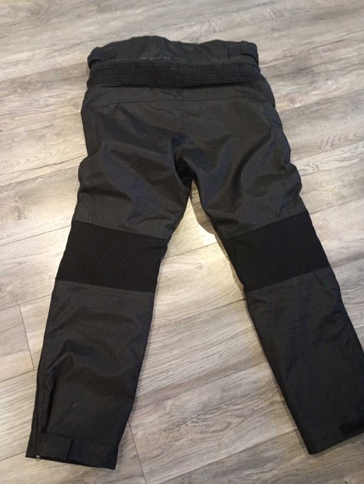 продавам мото панталон